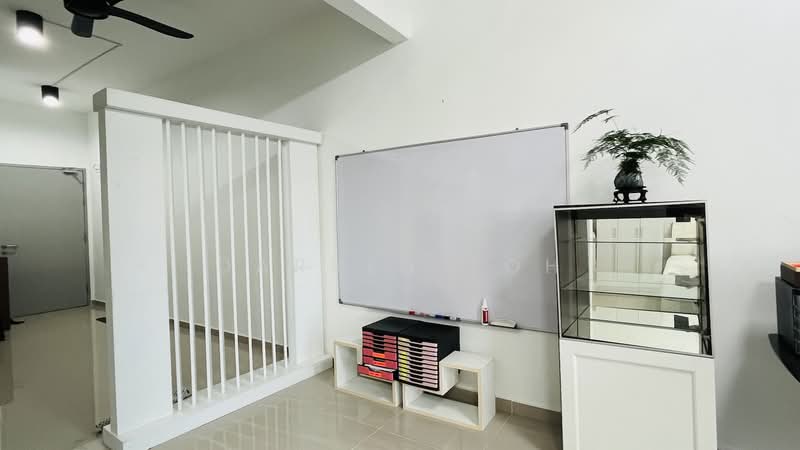 Service Residence for Rent at Serviced Residence @ The Louvre @ Country Heights - Darren Toh - Interior - PropertyGuru.com.my