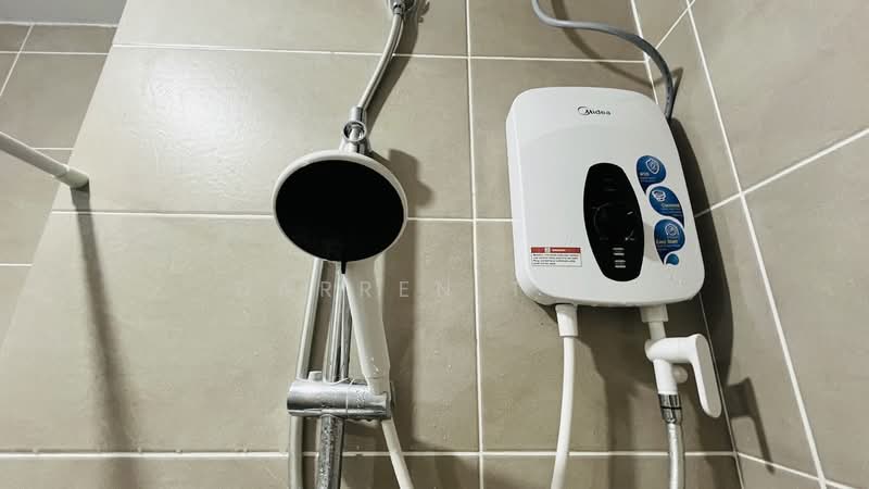 Service Residence for Rent at Serviced Residence @ The Louvre @ Country Heights - Darren Toh - Bathroom - PropertyGuru.com.my