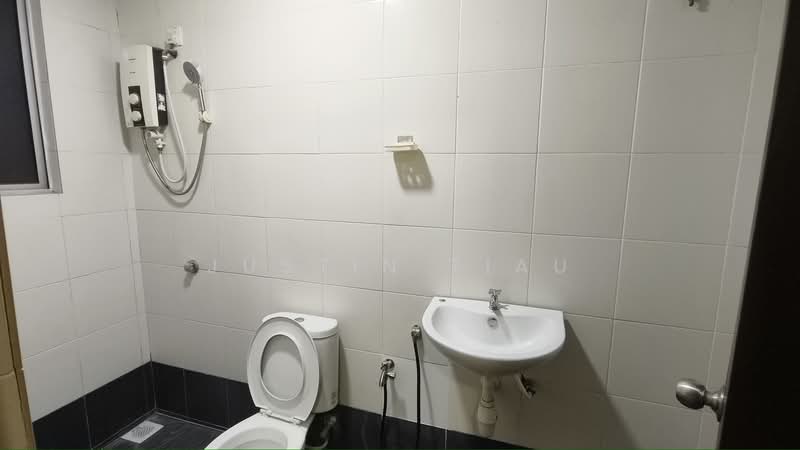 Servis Apartment untuk Disewa di Amara - Justin Tiau - Bathroom - PropertyGuru.com.my