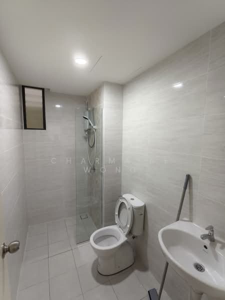 Condominium for Rent at Brezza Hill - Charmaine Wong - Bathroom - PropertyGuru.com.my
