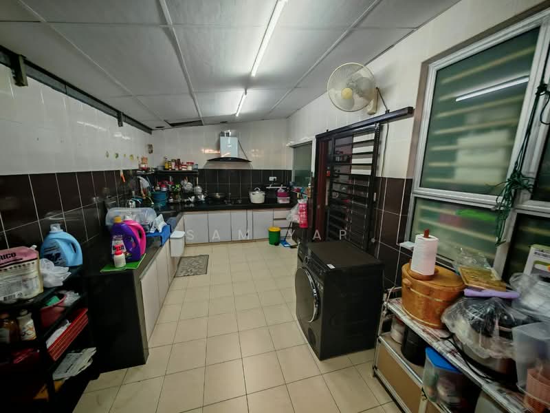 Rumah Berkembar untuk Dijual di Taman Bukit Semenyih (Semenyih) - Sam Yap - Kitchen - PropertyGuru.com.my