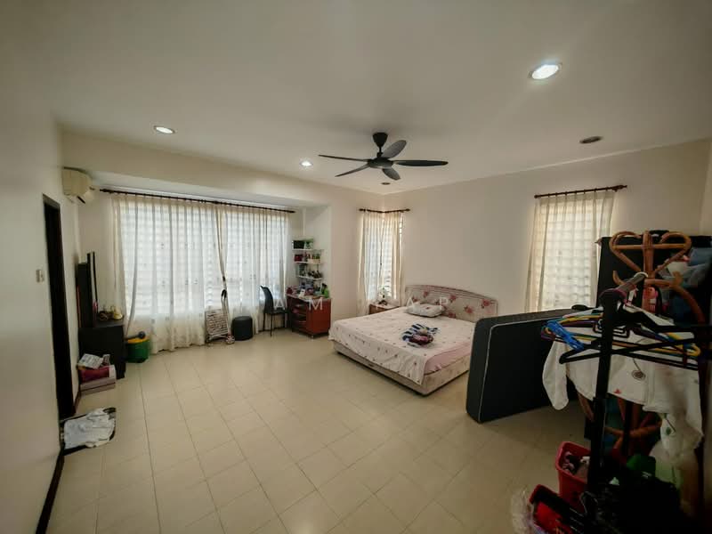 Rumah Berkembar untuk Dijual di Taman Bukit Semenyih (Semenyih) - Sam Yap - Bedroom - PropertyGuru.com.my