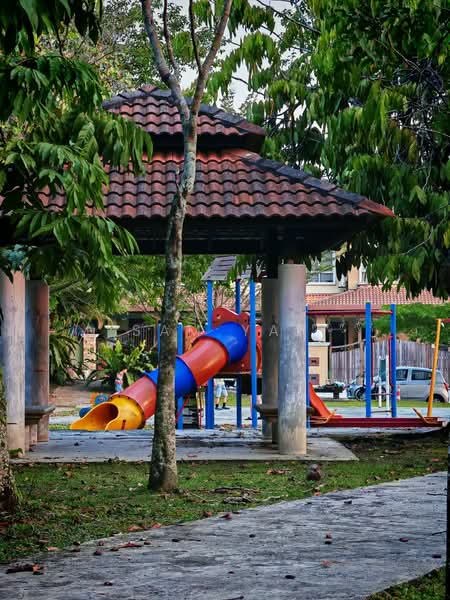 Rumah Berkembar untuk Dijual di Taman Bukit Semenyih (Semenyih) - Sam Yap - Exterior - PropertyGuru.com.my