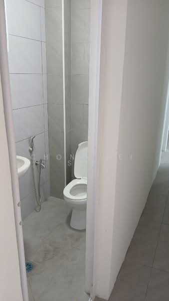 Semi-Detached House for Sale in Menglembu (Perak) - Chong Pei Sze - Bathroom - PropertyGuru.com.my