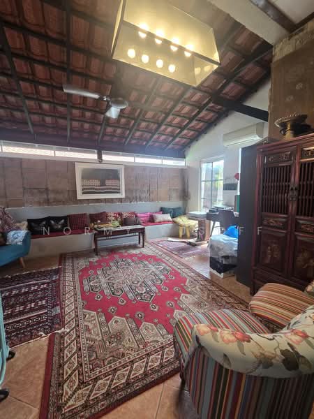 2.5-storey Terraced House for Sale in Bukit Jelutong (Shah Alam) - Normy Yusoff - Living Room - PropertyGuru.com.my