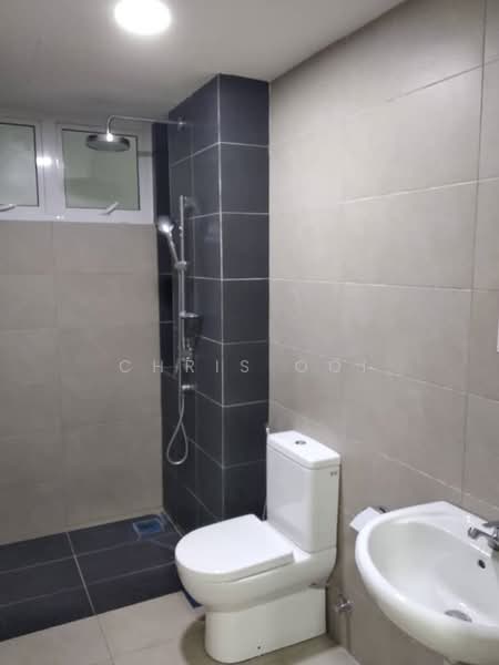 Kondominium untuk Dijual di Gardens Ville - Chris Ooi - Bathroom - PropertyGuru.com.my