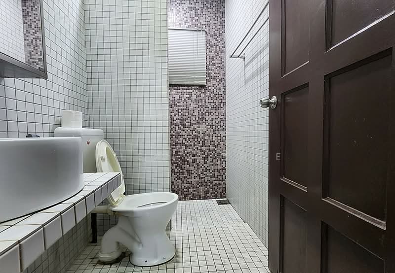 Cluster House for Sale in Sunway City Ipoh (Ulu Kinta) - Alexis Chee - Bathroom - PropertyGuru.com.my