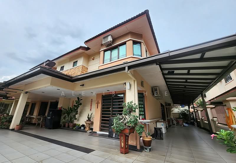 Cluster House for Sale in Sunway City Ipoh (Ulu Kinta) - Alexis Chee - Exterior - PropertyGuru.com.my