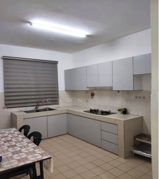 Kondominium untuk Disewa di Pearl Avenue - Chong . - Kitchen - PropertyGuru.com.my