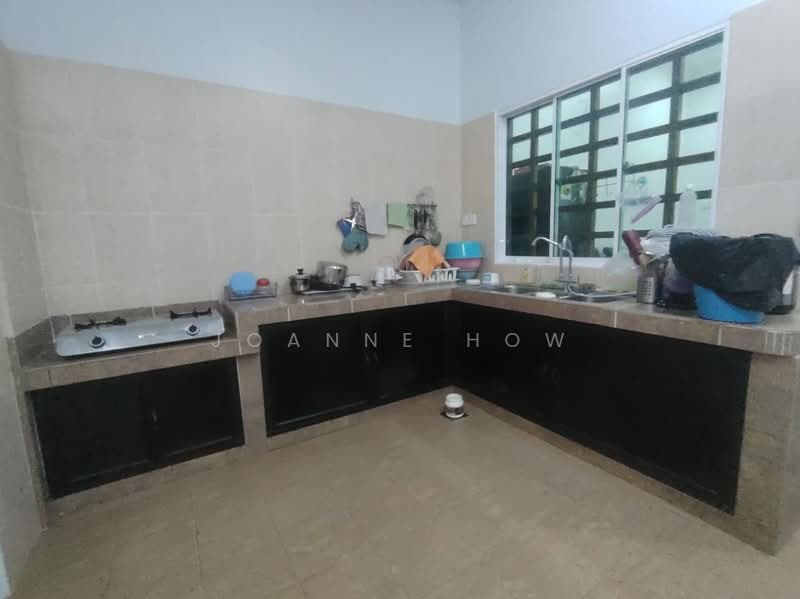 Semi-Detached House for Sale in Taman Paya Rumput Indah (Paya Rumput) - Joanne How - Kitchen - PropertyGuru.com.my