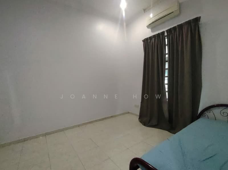 Semi-Detached House for Sale in Taman Paya Rumput Indah (Paya Rumput) - Joanne How - Bedroom - PropertyGuru.com.my