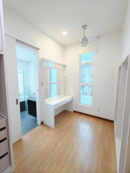 Rumah Banglo untuk Dijual di Taman Desa Tebrau (Tebrau) - Loh Kok Hui - PropertyGuru.com.my