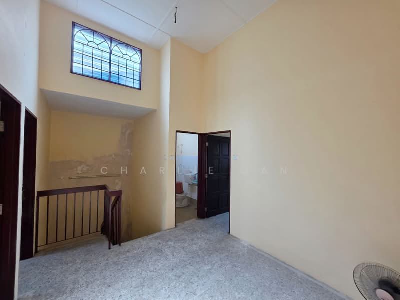 Rumah Teres 2 Tingkat untuk Dijual di Taman Bayu Perdana (Klang) - Charlie Gan - PropertyGuru.com.my