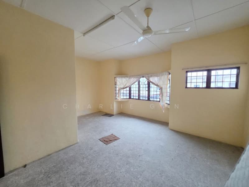 Rumah Teres 2 Tingkat untuk Dijual di Taman Bayu Perdana (Klang) - Charlie Gan - PropertyGuru.com.my
