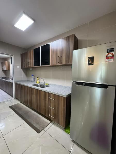 Servis Apartment untuk Disewa di D'Secret Garden (Pangsapuri Kempas Indah) - Genki Yap - Kitchen - PropertyGuru.com.my