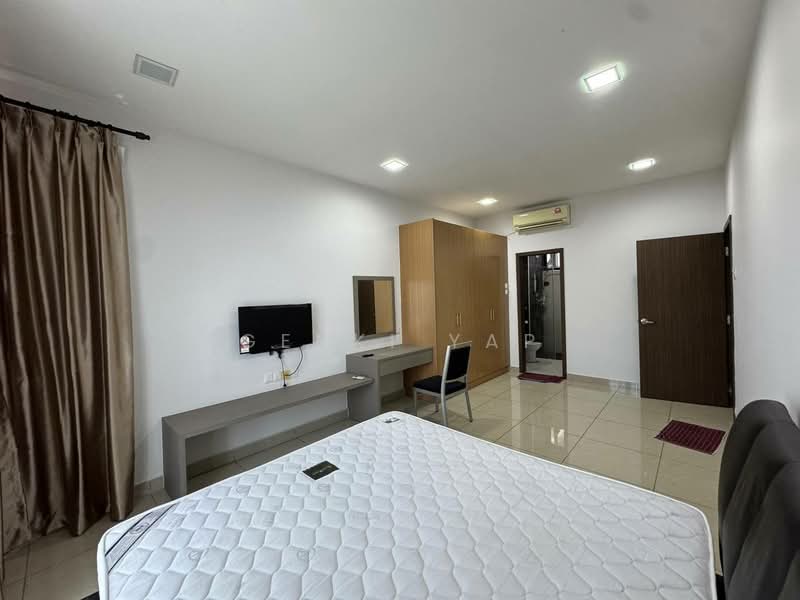 Servis Apartment untuk Disewa di D'Secret Garden (Pangsapuri Kempas Indah) - Genki Yap - Bedroom - PropertyGuru.com.my