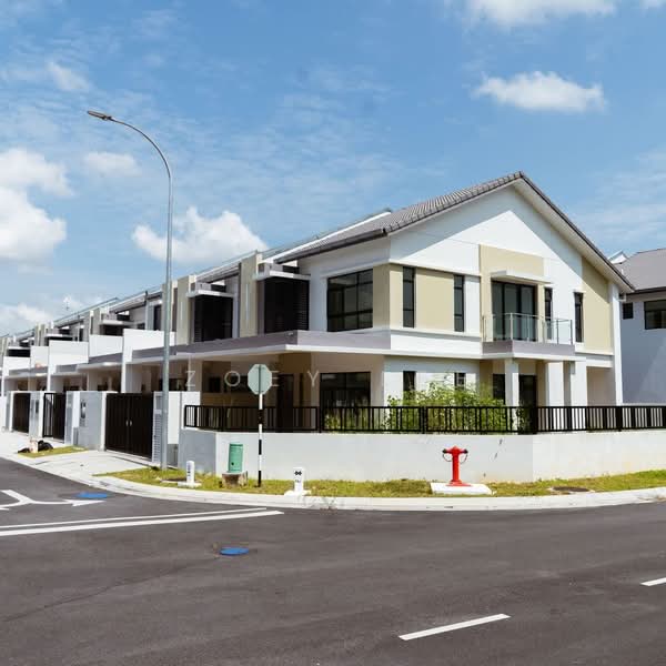 Rumah Teres 2 Tingkat untuk Dijual di Taman Maju Jaya (Johor Bahru) - Zoey Lee - Exterior - PropertyGuru.com.my