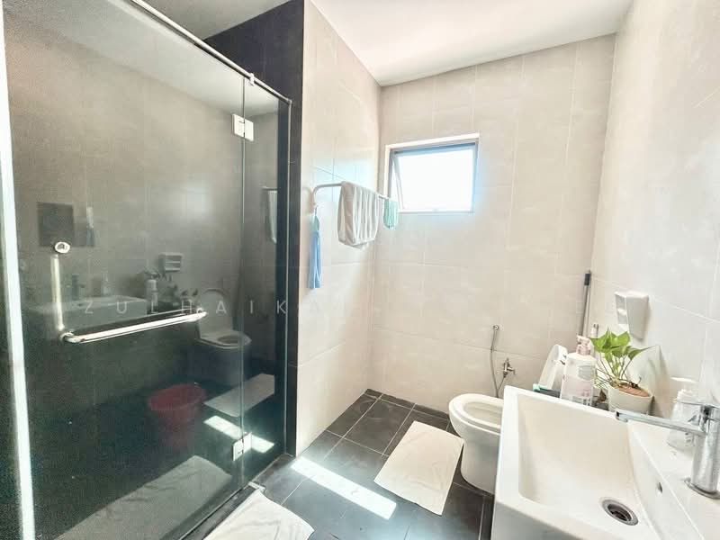 Rumah Teres 3 Tingkat untuk Dijual di Alam Impian (Shah Alam) - Zulhaikal Asmadee - PropertyGuru.com.my
