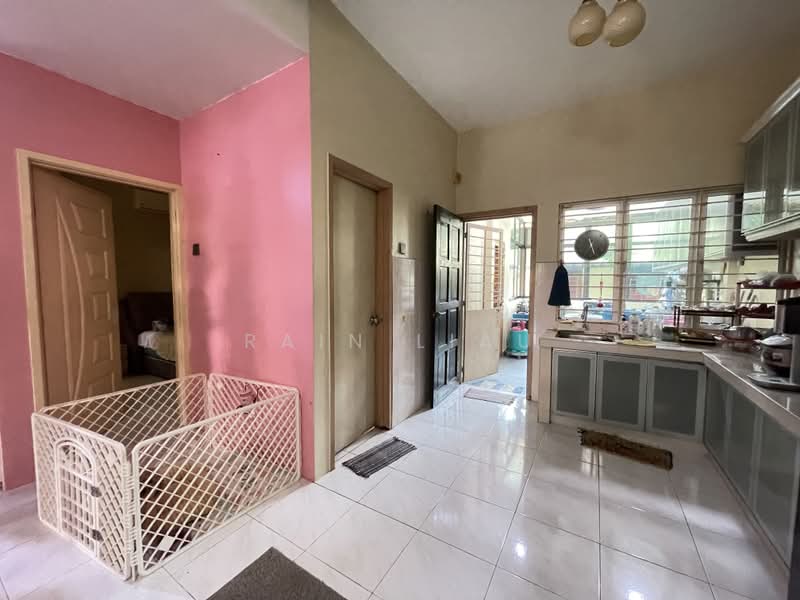 Semi-Detached House for Rent in Kota Kemuning (Shah Alam) - Rain Liau - Kitchen - PropertyGuru.com.my