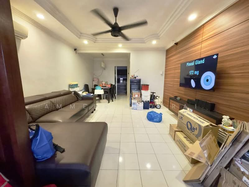Rumah Teres 2 Tingkat untuk Dijual di Seri Kembangan (Selangor) - Ammeer Nadzrai - Living Room - PropertyGuru.com.my