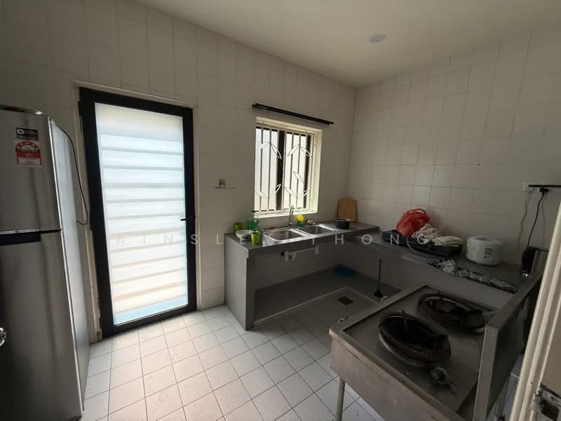 Bungalow for Rent in Bandar Baru Sri Klebang (Chemor) - Ainsley Thong - Kitchen - PropertyGuru.com.my