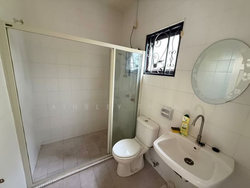 Bungalow for Rent in Bandar Baru Sri Klebang (Chemor) - Ainsley Thong - Bathroom - PropertyGuru.com.my