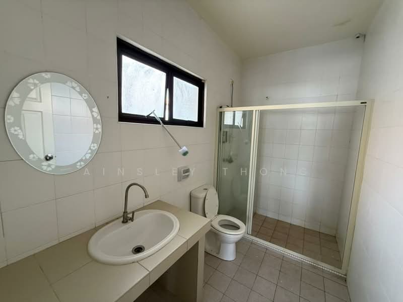 Bungalow for Rent in Bandar Baru Sri Klebang (Chemor) - Ainsley Thong - Bathroom - PropertyGuru.com.my