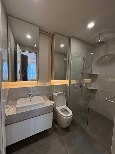 Kondominium untuk Disewa di Codrington Residence - Shing Lam - Bathroom - PropertyGuru.com.my