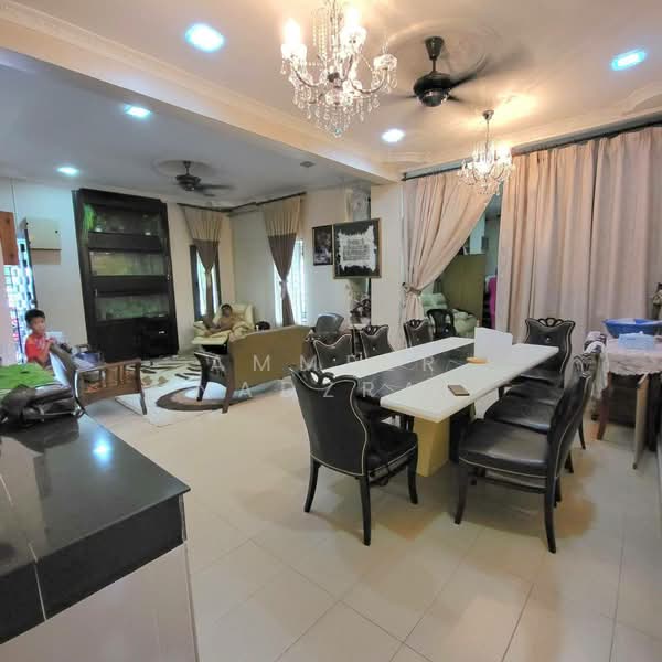 Semi-Detached House for Sale in Kajang (Selangor) - Ammeer Nadzrai - Living Room - PropertyGuru.com.my