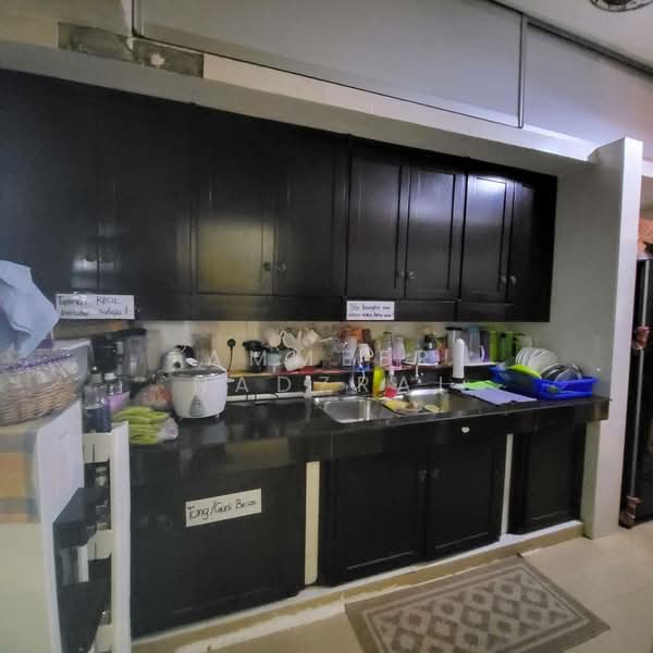 Semi-Detached House for Sale in Kajang (Selangor) - Ammeer Nadzrai - Kitchen - PropertyGuru.com.my