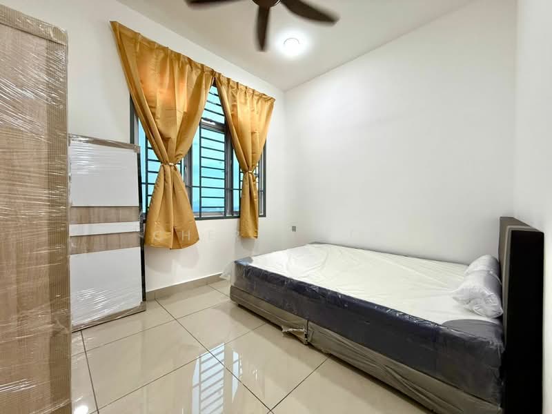 Servis Apartment untuk Dijual di Molek Regency - Cheryl Tey - Bedroom - PropertyGuru.com.my