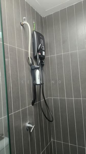 Servis Apartment untuk Disewa di Boulevard 51 - Sean Ng - Bathroom - PropertyGuru.com.my