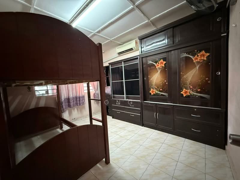 Rumah Teres untuk Dijual di Seri Kembangan (Selangor) - Yeong . - Bedroom - PropertyGuru.com.my