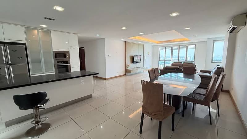 Pangsapuri untuk Dijual di Molek Pine 2 - Shi Ting - PropertyGuru.com.my