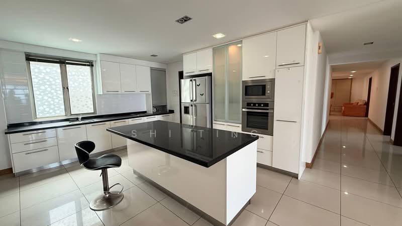 Pangsapuri untuk Dijual di Molek Pine 2 - Shi Ting - PropertyGuru.com.my