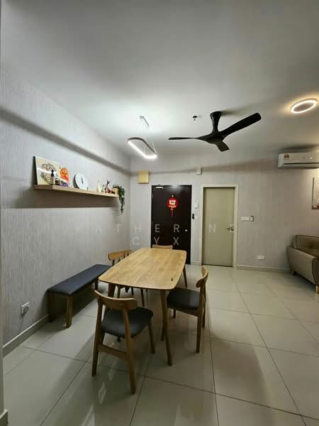 Servis Apartment untuk Dijual di Rica Residence - Katherine Cyx - Dining Room - PropertyGuru.com.my