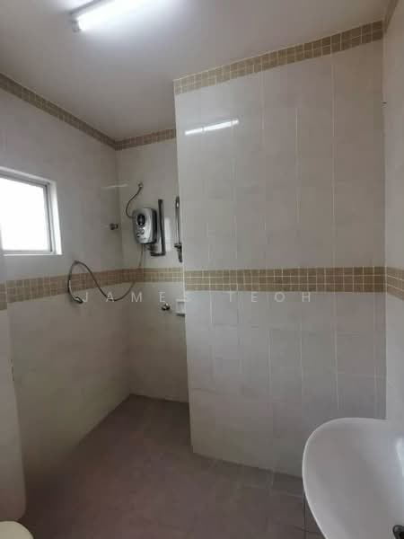 Semi-Detached House for Sale in Setia Alam (Selangor) - James Teoh - Bathroom - PropertyGuru.com.my