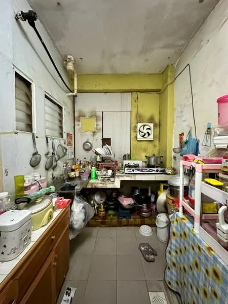 Rumah Flat untuk Dijual di Flat Taman Ungku Tun Aminah - Betty Ng - PropertyGuru.com.my