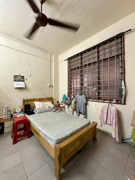 Rumah Flat untuk Dijual di Flat Taman Ungku Tun Aminah - Betty Ng - PropertyGuru.com.my