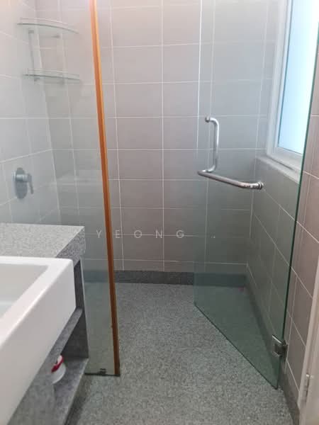 Semi-Detached House for Sale in Cyberjaya (Selangor) - Yeong . - Bathroom - PropertyGuru.com.my