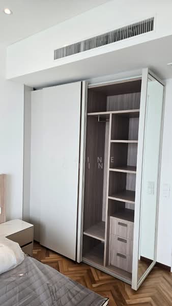 Servis Apartment untuk Disewa di Southpoint Residences - Elaine Chin - Bedroom - PropertyGuru.com.my
