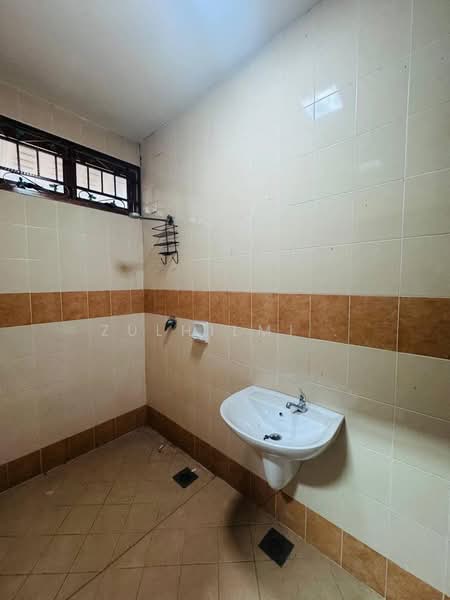 2-storey Terraced House for Sale in Taman Damansara Aliff (Tampoi) - ZULHILMI . - PropertyGuru.com.my