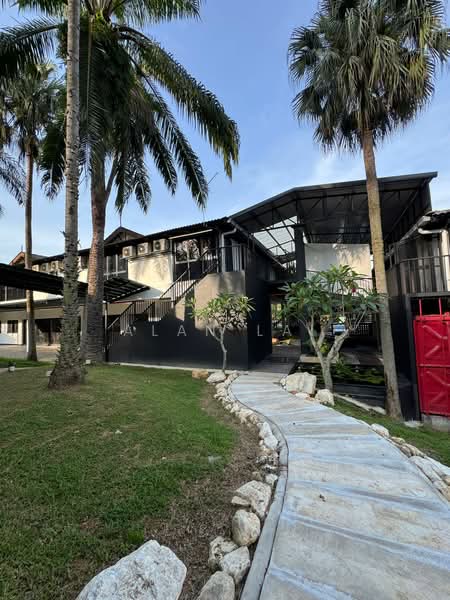 Shop for Rent in Cyber View Garden (Cyberjaya) - Alan Lai - Exterior - PropertyGuru.com.my