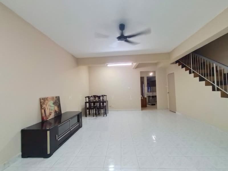 2-storey Terraced House for Rent in Bandar Mahkota Cheras (Cheras) - Kenny Lai - Living Room - PropertyGuru.com.my