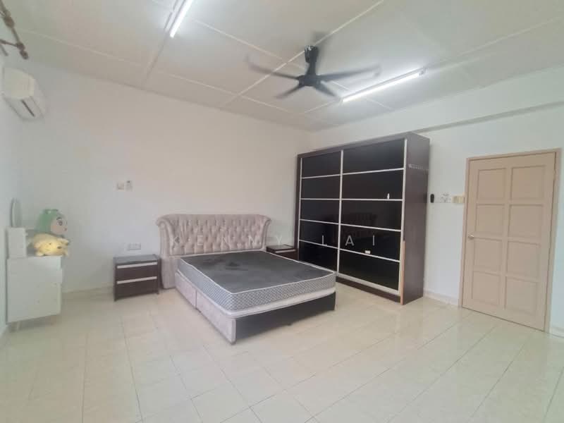 2-storey Terraced House for Rent in Bandar Mahkota Cheras (Cheras) - Kenny Lai - Bedroom - PropertyGuru.com.my