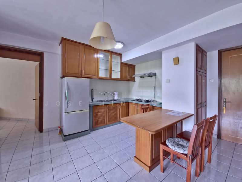 Kondominium untuk Disewa di Riana Green Condominium - Josephine Gooi - Kitchen - PropertyGuru.com.my