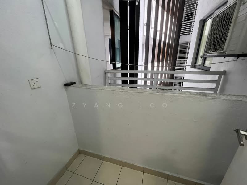 Service Residence for Sale at H2O Residences - Zyang Loo - Balcony - PropertyGuru.com.my
