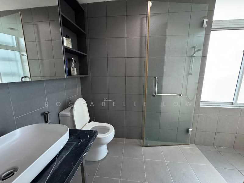 Servis Apartment untuk Disewa di Verve Suites - Roseabelle Low - Bathroom - PropertyGuru.com.my