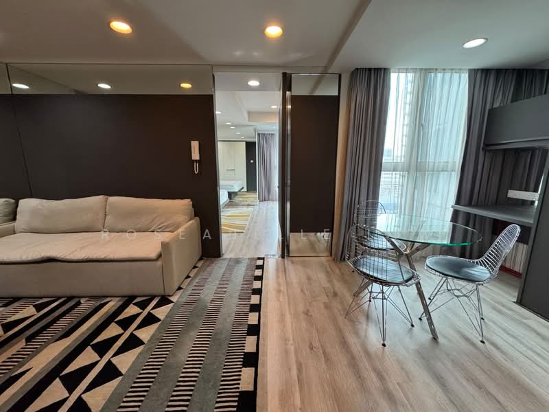 Servis Apartment untuk Disewa di Verve Suites - Roseabelle Low - Living Room - PropertyGuru.com.my