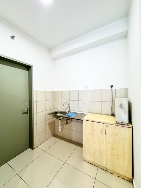 Service Residence for Sale at D'Vervain - Farid Fahmi - PropertyGuru.com.my